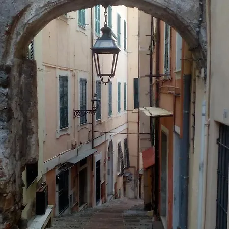 Casa Via Monta In Centro * Sanremo